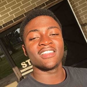 Meet your Posher, Clinton